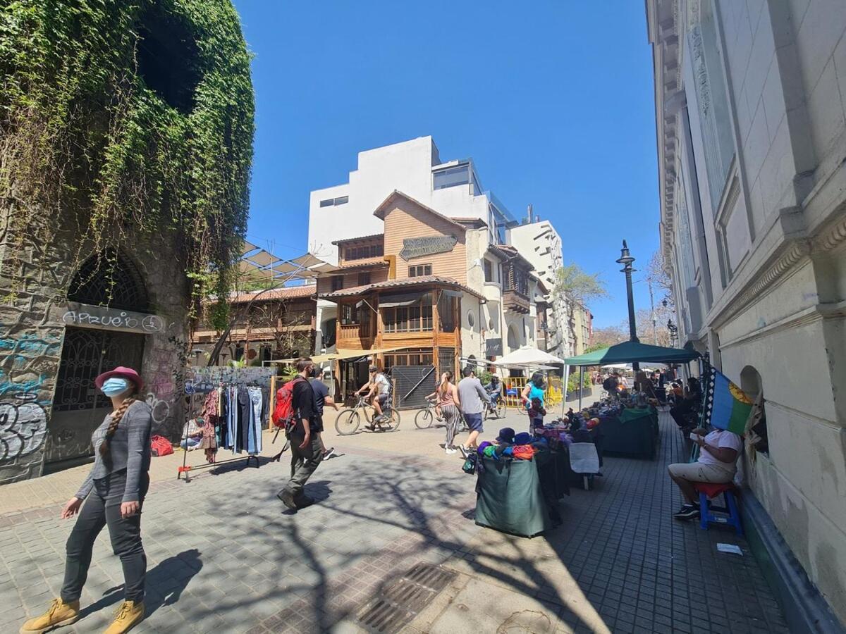 Oceana Suites Lastarria, En Cerro Santa Lucia Сантьяго Экстерьер фото
