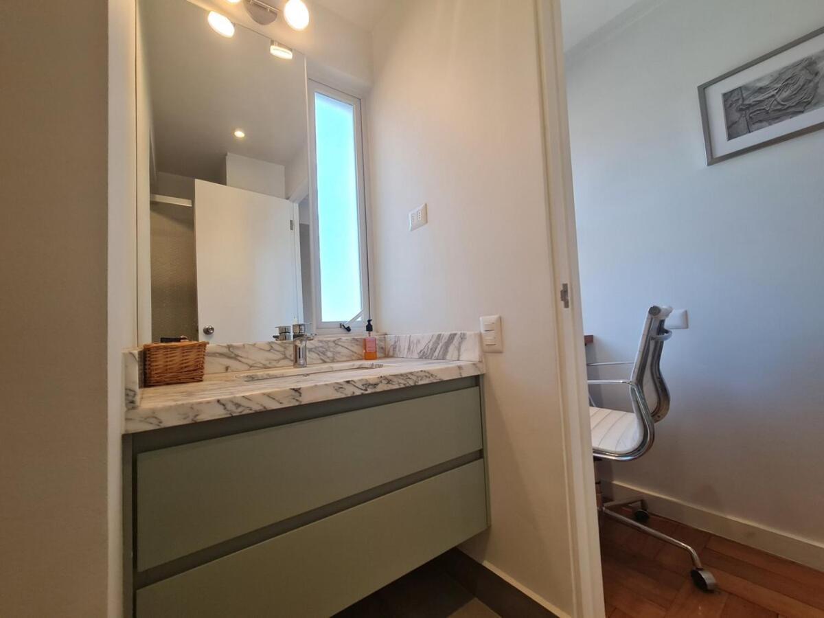 Oceana Suites Lastarria, En Cerro Santa Lucia Сантьяго Экстерьер фото