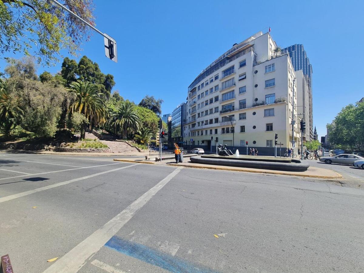Oceana Suites Lastarria, En Cerro Santa Lucia Сантьяго Экстерьер фото